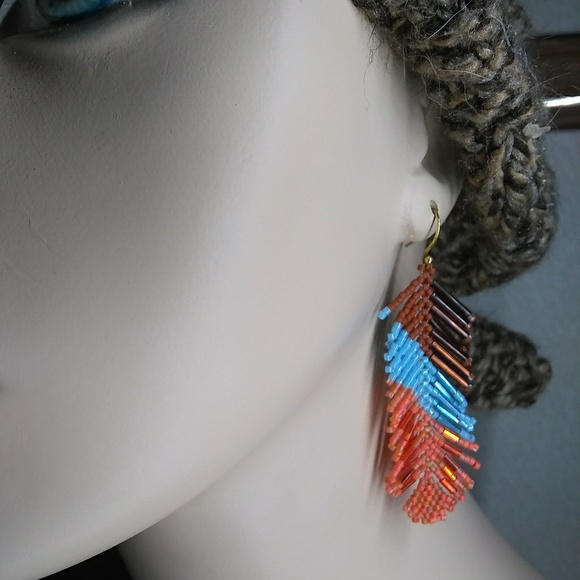 🔥SOLD🔥 at Comanche PowWow🔥Turquoise Brown Feather Earrings - Picture 4 of 8